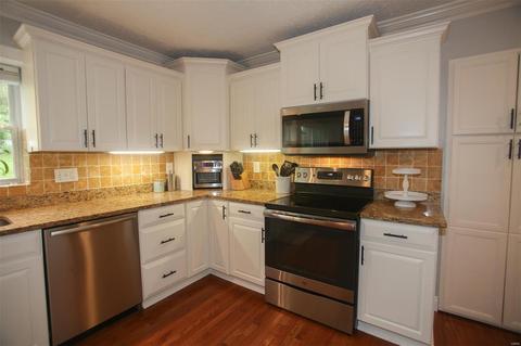 829 Garonne, Manchester, MO 63021 photo 15