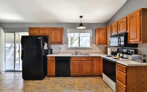 51 Mallard Pointe Dr, O'fallon, MO 63366 photo 7