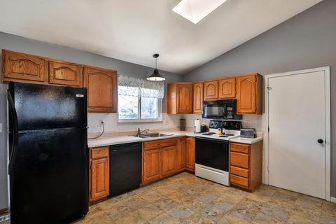 51 Mallard Pointe Dr, O'fallon, MO 63366 photo 6