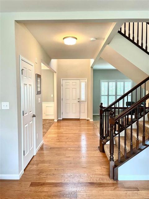 1405 Red Oak Plantation Dr, Ballwin, MO 63021 photo 12