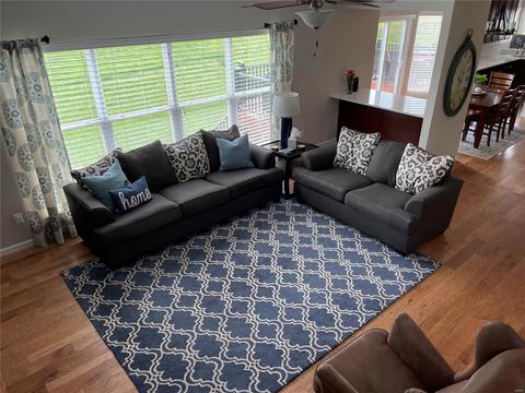 1405 Red Oak Plantation Dr, Ballwin, MO 63021 photo 10