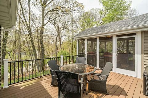 324 Alverston Ct, Ballwin, MO 63021 photo 21