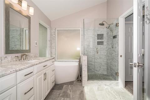 324 Alverston Ct, Ballwin, MO 63021 photo 29