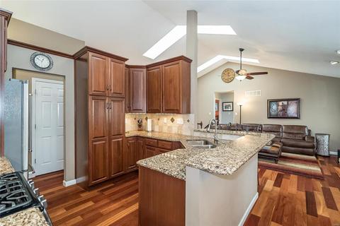 324 Alverston Ct, Ballwin, MO 63021 photo 12