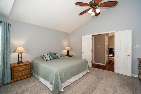 324 Alverston Ct, Ballwin, MO 63021 photo 25