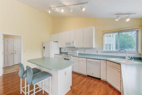 4 Royal Adelaide Ct, O'fallon, MO 63366 photo 8