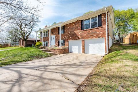 553 Braebridge, Manchester, MO 63021 photo 2