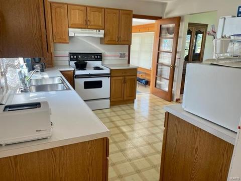 20 Covert Ln, Ellisville, MO 63021 photo 6