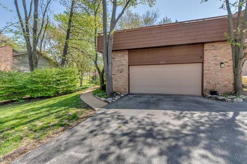 1540 Autumn Leaf, Ballwin, MO 63021 photo 2