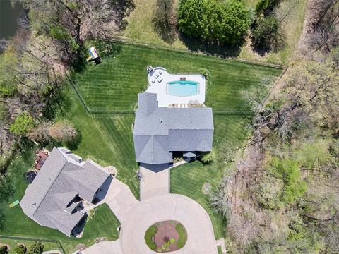 740 Pin High Ct, Eureka, MO 63025 photo 2