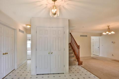 1284 Pinehurst View Dr, O'fallon, MO 63366 photo 5