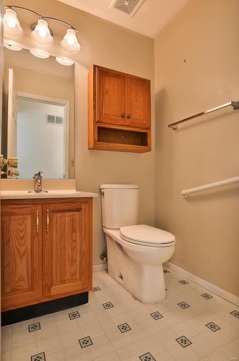 1284 Pinehurst View Dr, O'fallon, MO 63366 photo 14