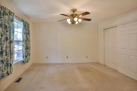 1284 Pinehurst View Dr, O'fallon, MO 63366 photo 13