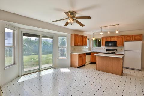 1284 Pinehurst View Dr, O'fallon, MO 63366 photo 8