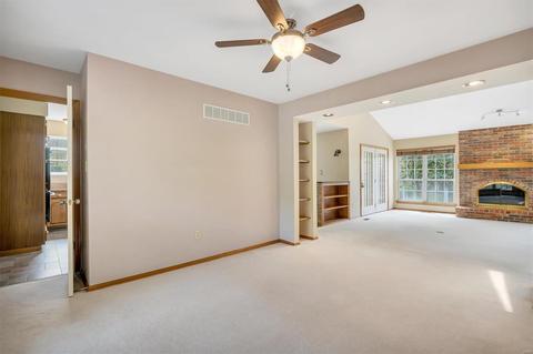 154 Log Hill Ln, Ballwin, MO 63011 photo 15