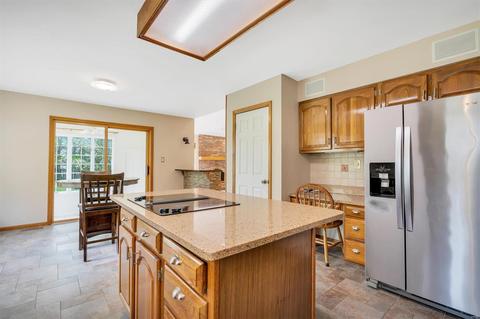 154 Log Hill Ln, Ballwin, MO 63011 photo 23