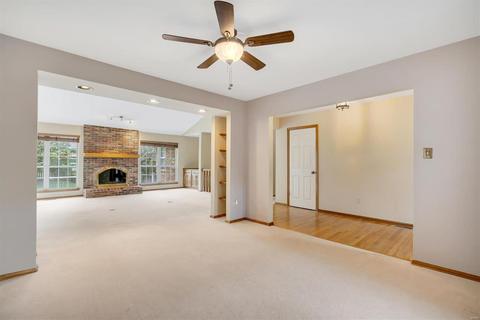 154 Log Hill Ln, Ballwin, MO 63011 photo 12