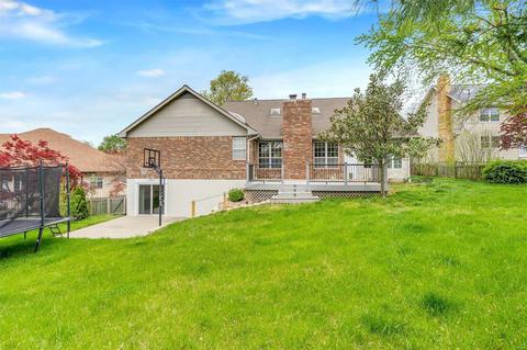 154 Log Hill Ln, Ballwin, MO 63011 photo 7