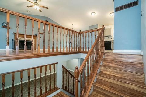 39 N Kern, O'fallon, MO 63366 photo 3