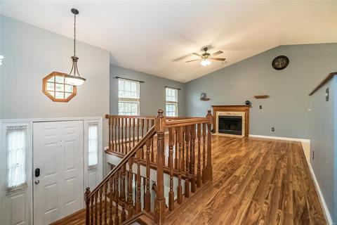 39 N Kern, O'fallon, MO 63366 photo 4