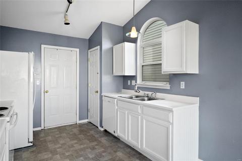 608 Midland Dr, O'fallon, MO 63366 photo 7