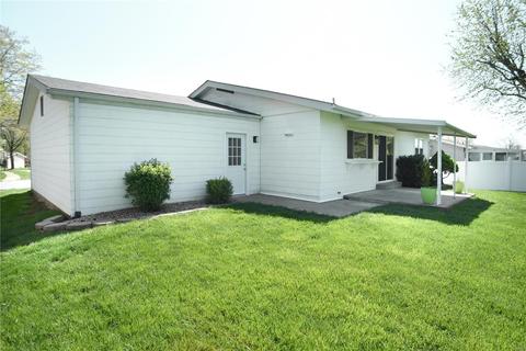 297 Village Creek Dr, Ballwin, MO 63021 photo 9