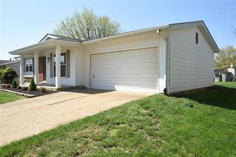 297 Village Creek Dr, Ballwin, MO 63021 photo 4