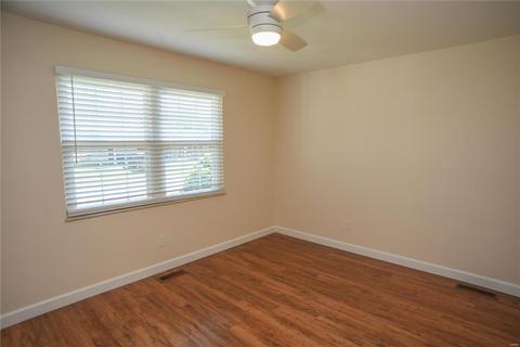 297 Village Creek Dr, Ballwin, MO 63021 photo 22