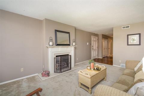 927 Claytonbrook Dr #2, Ballwin, MO 63011 photo 9