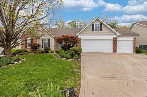 726 Longfellow Cir, O'fallon, MO 63366 photo 1