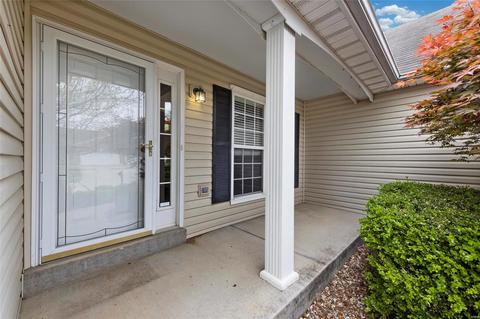 726 Longfellow Cir, O'fallon, MO 63366 photo 14