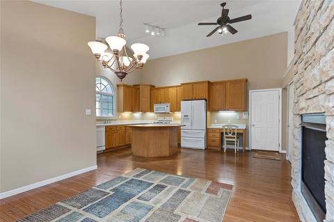 726 Longfellow Cir, O'fallon, MO 63366 photo 29