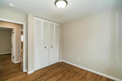56 Evergreen Ct, Ballwin, MO 63021 photo 17