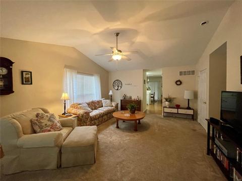 218 Belmonte, O'fallon, MO 63368 photo 3