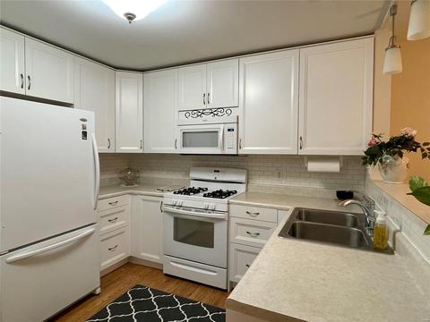 218 Belmonte, O'fallon, MO 63368 photo 9