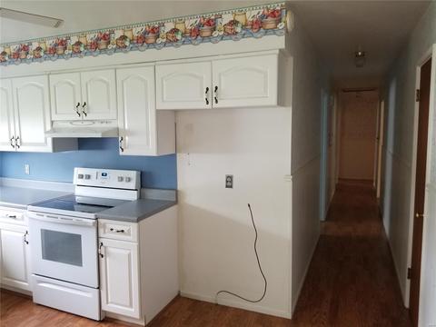 302 Breezeview Dr, Ballwin, MO 63021 photo 6