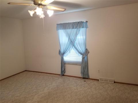 302 Breezeview Dr, Ballwin, MO 63021 photo 13
