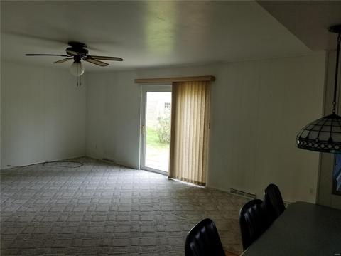 302 Breezeview Dr, Ballwin, MO 63021 photo 8