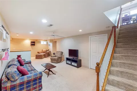 826 Spring Hill Farm, Ballwin, MO 63021 photo 14