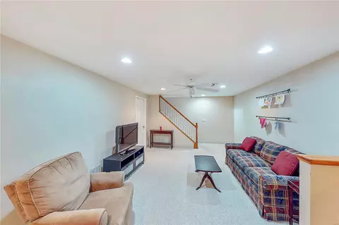 826 Spring Hill Farm, Ballwin, MO 63021 photo 18