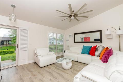 613 Chapparal Dr, O'fallon, MO 63368 photo 2