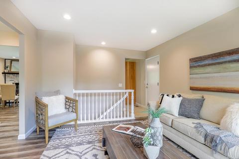 1005 Shadowoak Dr, Ballwin, MO 63021 photo 5