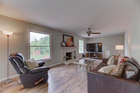 2 Sunnyridge Ct, Ellisville, MO 63011 photo 4