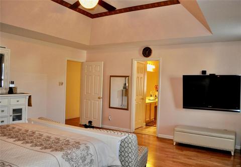 506 Brook Mdw, Ballwin, MO 63021 photo 12