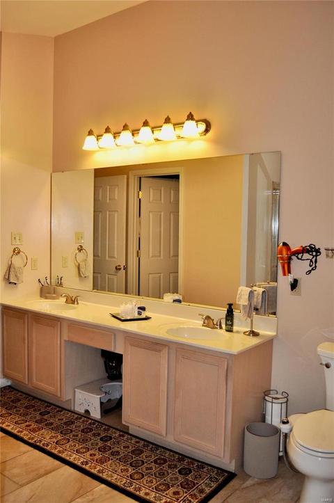 506 Brook Mdw, Ballwin, MO 63021 photo 13