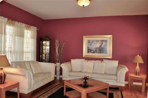 506 Brook Mdw, Ballwin, MO 63021 photo 4