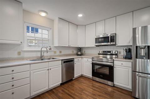 2463 Barrett Hts, Ballwin, MO 63021 photo 10