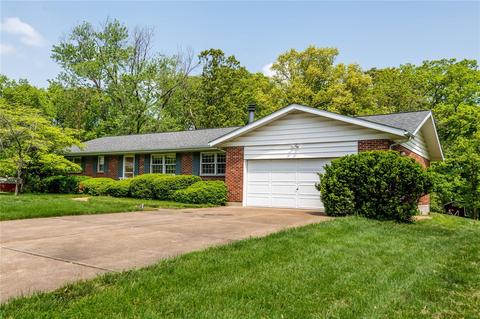 1207 Marsh Ave, Ellisville, MO 63011 photo 3