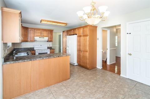 1062 Columbard Dr, Ballwin, MO 63021 photo 16