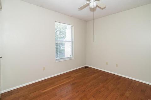 1062 Columbard Dr, Ballwin, MO 63021 photo 32